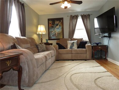 What a comfortable and inviting space.