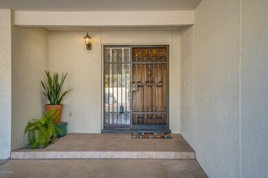 Front door w/security screen
