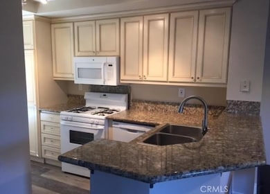 7 Pomelo, Rancho Santa Margarita, CA 92688 - photo 2