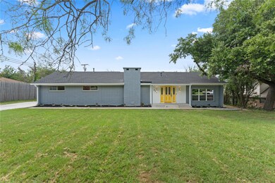 821 Robertson Rd, Grand Prairie, TX 75050 - photo 2