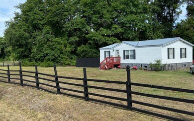 142 NW Mccall Terrace, Lake City, FL 32055 - photo 3