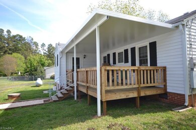 1534 Southmont Dr, Asheboro, NC 27205 - photo 2