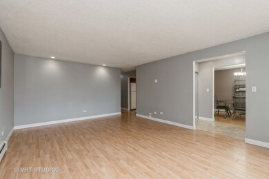 3224 Newcastle Rd, Waukegan, IL 60087 - photo 2