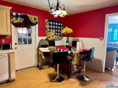 1318 Peel St, Grants, NM 87020 - photo 7