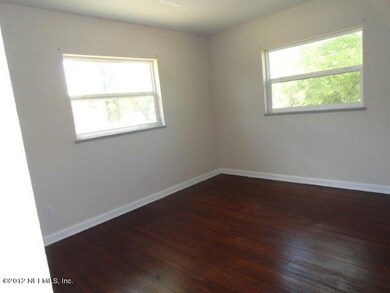 7914 Alderman Rd, Jacksonville, FL 32211 - photo 7