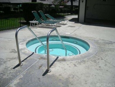 968 W Arrow Hwy unit B, Upland, CA 91786 - photo 5