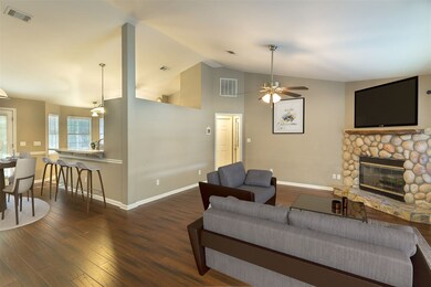 90 Shadow Oak Cir, Crawfordville, FL 32327 - photo 2