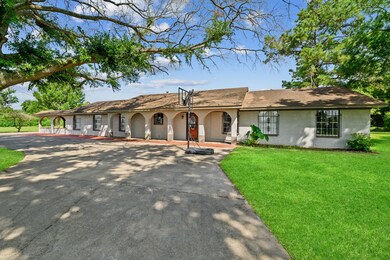 4194 County Road 172, Alvin, TX 77511 - photo 3