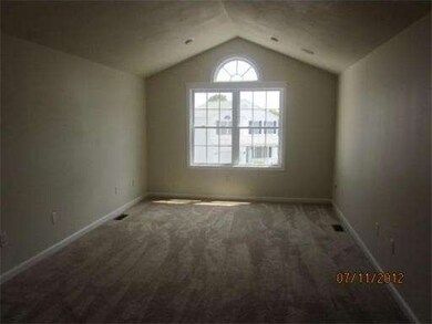 16 Rebecca Ln, Dracut, MA 01826 - photo 7