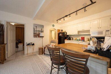 1119 Simonton St unit B, Key West, FL 33040 - photo 7