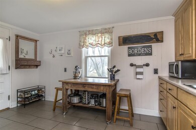 3 Fairview Ave, Dover, NH 03820 - photo 4