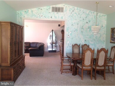 254 Daylily Dr unit V106, Langhorne, PA 19047 - photo 4