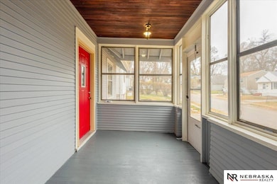 3735 N 43rd St, Omaha, NE 68111 - photo 3