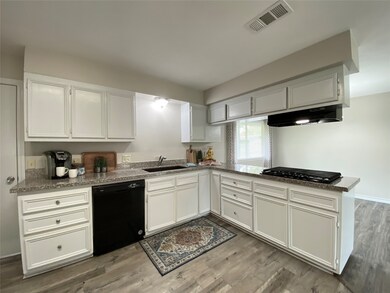 30030 Winding Brook Ln, Magnolia, TX 77355 - photo 7