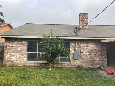 4027 Lemon Tree Ln, Houston, TX 77088 - photo 2