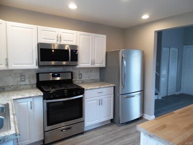 230 Ohio Ave, Whitehall, PA 18052 - photo 7