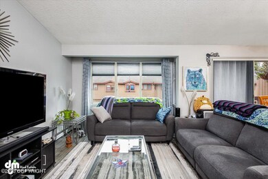 05-Living Room_KI_027