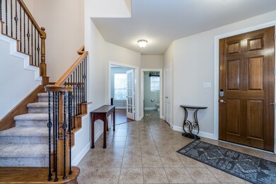 Another view of the entry- note the neutral color throughout the house.  It was recently re-paonted!
