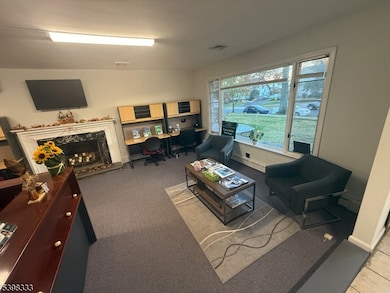 918 N Wood Ave, Linden, NJ 07036 - photo 3