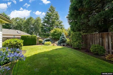 840 Player Dr N, Keizer, OR 97303 - photo 2