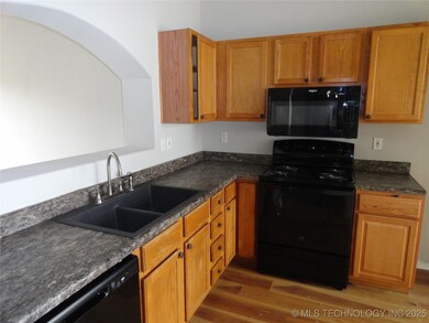 4133 S 205th Ave E, Broken Arrow, OK 74014 - photo 3