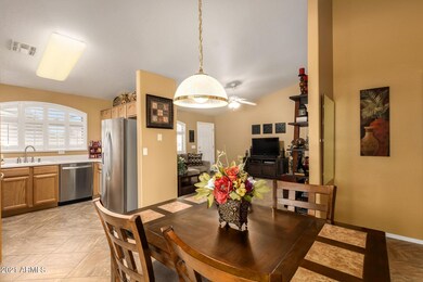 563 N Overland, Mesa, AZ 85207 - photo 2