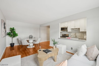 8300 Blvd E unit 4D, North Bergen, NJ 07047 - photo 4