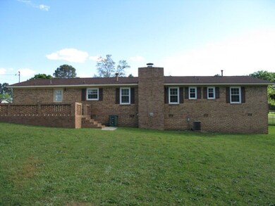 3451 Sandy Cir, Macon, GA 31216 - photo 3