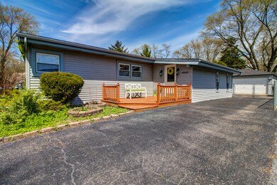 4000 Raven Ln, Rolling Meadows, IL 60008 - photo 4