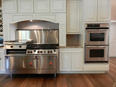 Gorgeous Stainless Steel Appliances