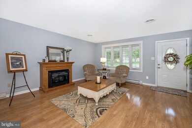 19054 Miller Ave, Knoxville, MD 21758 - photo 6