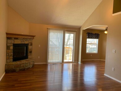 408 W Chestnut Rd, Nixa, MO 65714 - photo 3