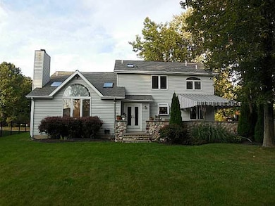 Exterior Back