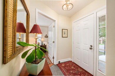 941 Village Brook Way, Columbus, OH 43235 - photo 3