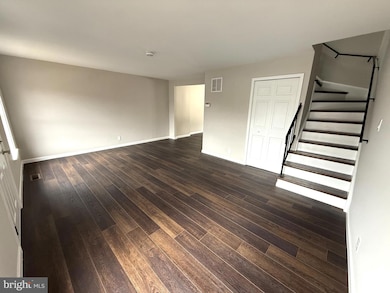 143 N Duke Dr, Sterling, VA 20164 - photo 7