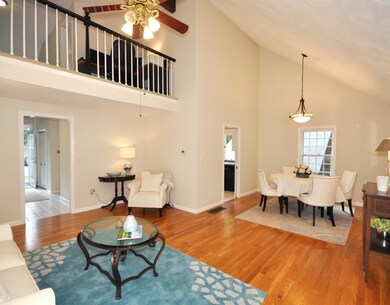 38 Cranberry Ln, Concord, MA 01742 - photo 2