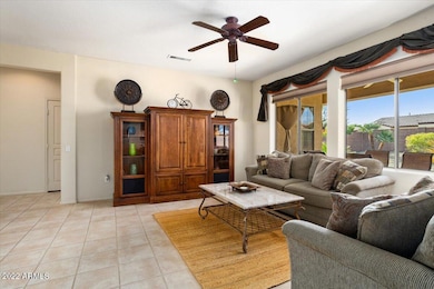 18662 N Summerbreeze Way, Surprise, AZ 85374 - photo 5