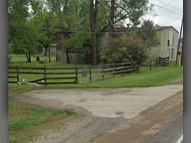 805 N Main St, Jewett, TX 75846 - photo 3