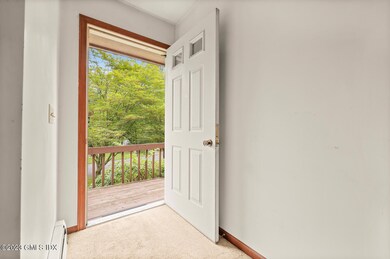 44 Angelus Dr, Greenwich, CT 06831 - photo 2