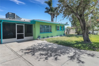 2567 Cay Cove, Matlacha, FL 33993 - photo 4