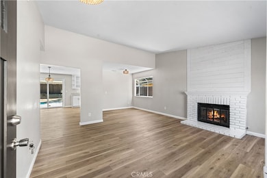 1050 Landsford St, Lancaster, CA 93535 - photo 2