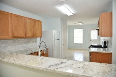 10406 Sutter Glen Ln, Houston, TX 77075 - photo 5