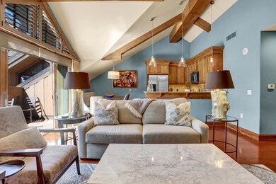 Living room(1)