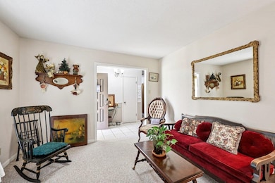 715 S 5th 1 2 St, Nederland, TX 77627 - photo 5