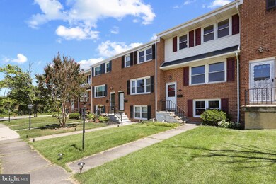 5609 Chelwynd Rd, Halethorpe, MD 21227 - photo 2