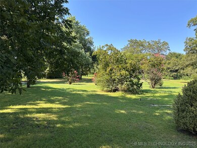 220 N Collins, Stonewall, OK 74871 - photo 6