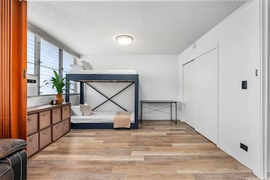 909 Kahuna Ln unit 305, Honolulu, HI 96826 - photo 7