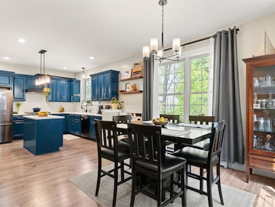 Kitchen/dining space
