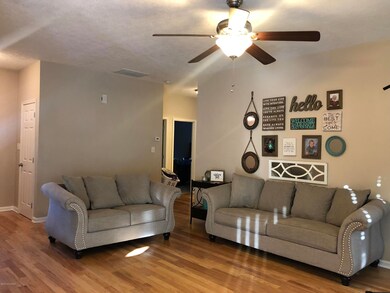 9706 Evanwood Ct, Louisville, KY 40228 - photo 2