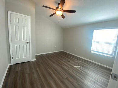 1113 S Walnut St unit B, Cleburne, TX 76033 - photo 6
